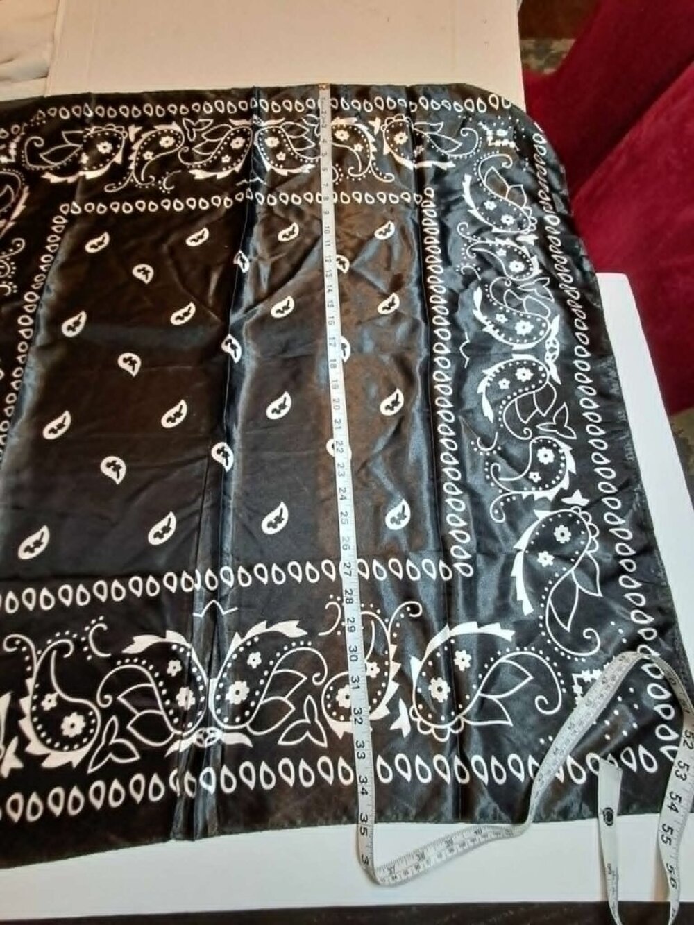New Black Paisley Wild Rag 35x35 Western Rodeo Cowboy Scarf - Picture 4 of 5